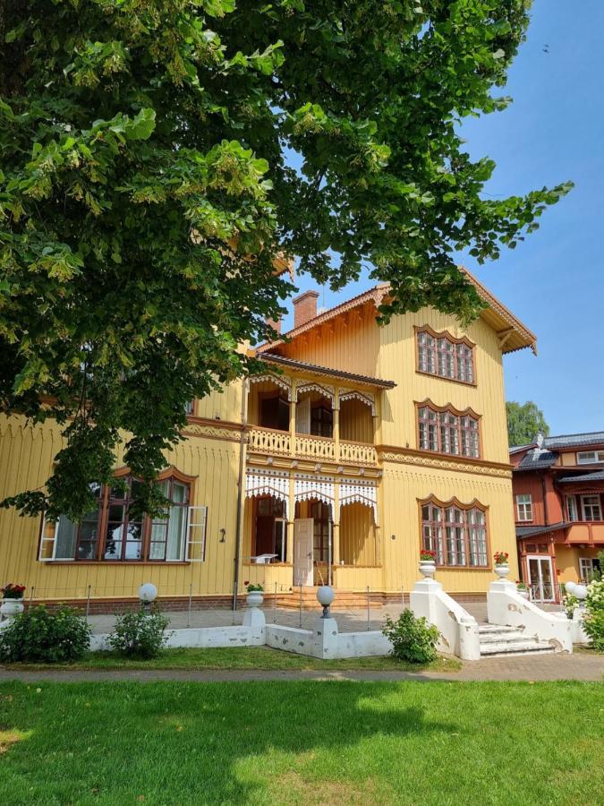 Villa Old Post Юодкранте Екстер'єр фото